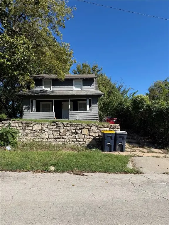 4523 Wabash Avenue, Kansas City, MO 64130 - #1