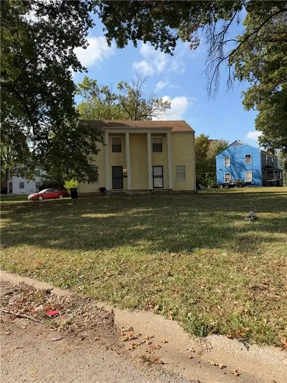 7412-7414 Arleta Boulevard, Kansas City, MO 64132 - #1