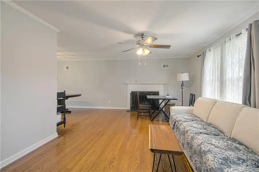 1 W 96th Terrace, Kansas City, MO 64114 - #3