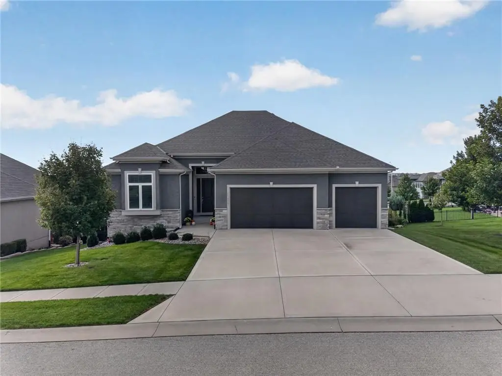 12827 W 172nd Terrace, Overland Park, KS 66221 - #1