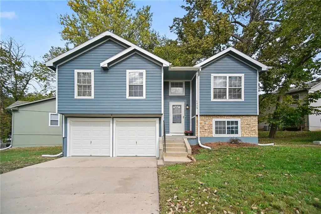7436 Oakland Avenue, Kansas City, KS 66112 - #1
