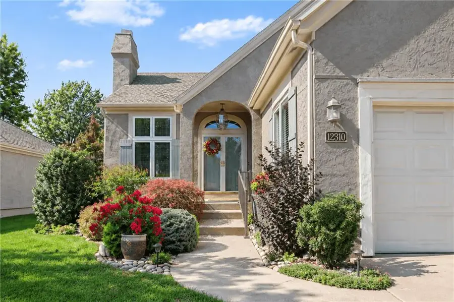 12310 England Street, Overland Park, KS 66213 - #3