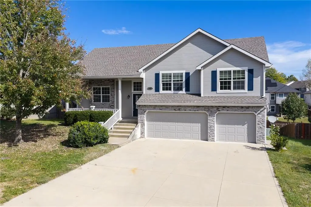 2322 Gettysburg Drive, Leavenworth, KS 66048 - #1