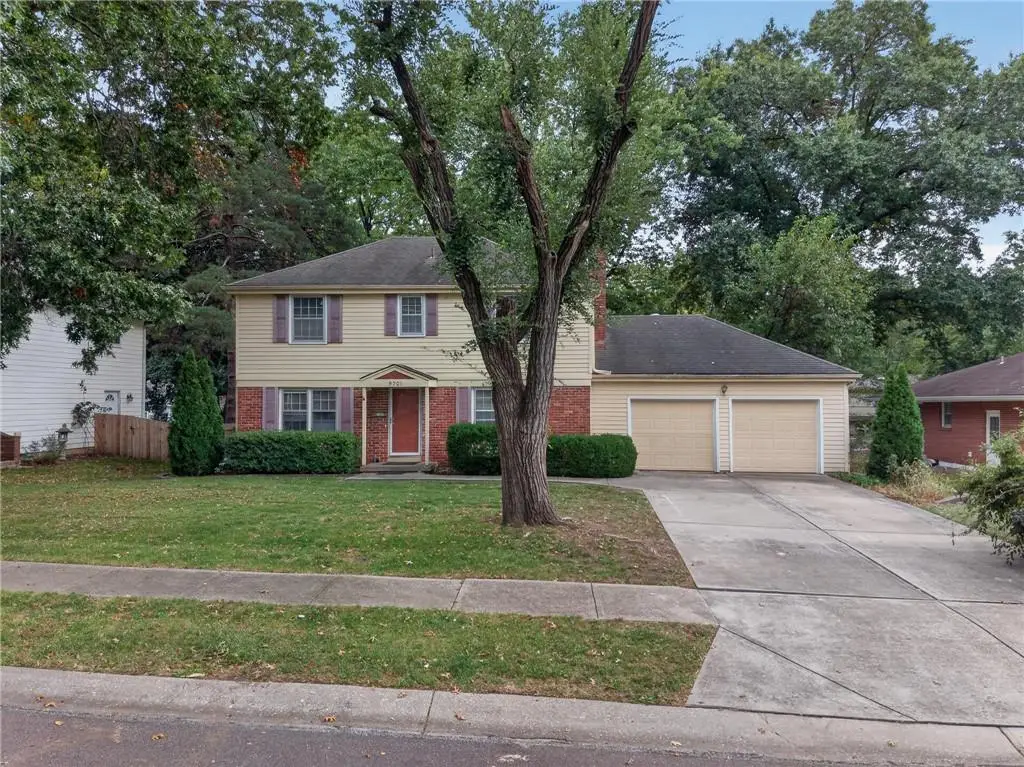 5701 W 97th Terrace, Overland Park, KS 66207 - #1