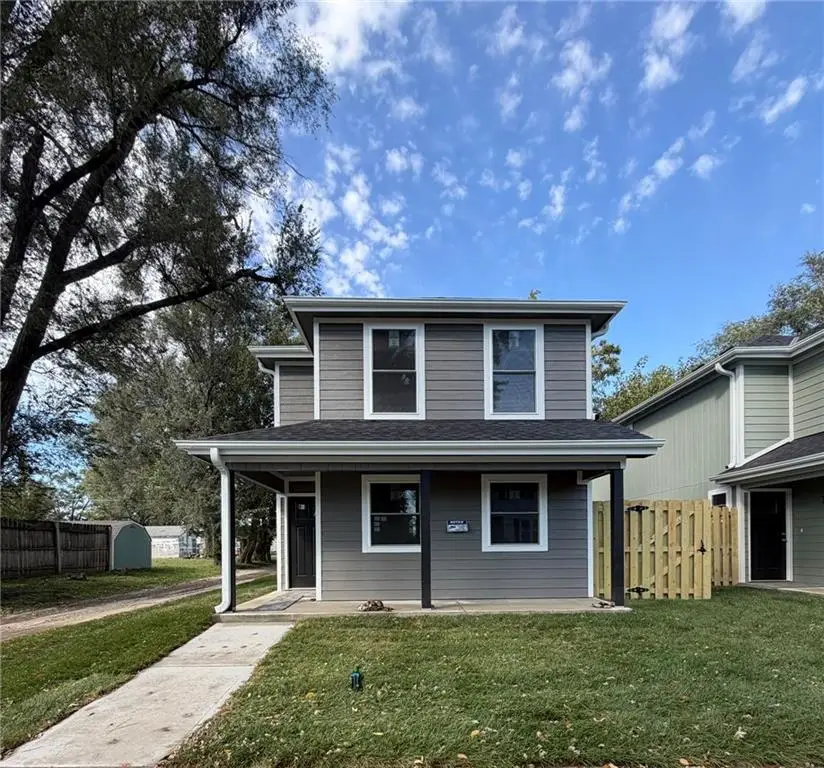 919 W Valley Street, Saint Joseph, MO 64504 - #1