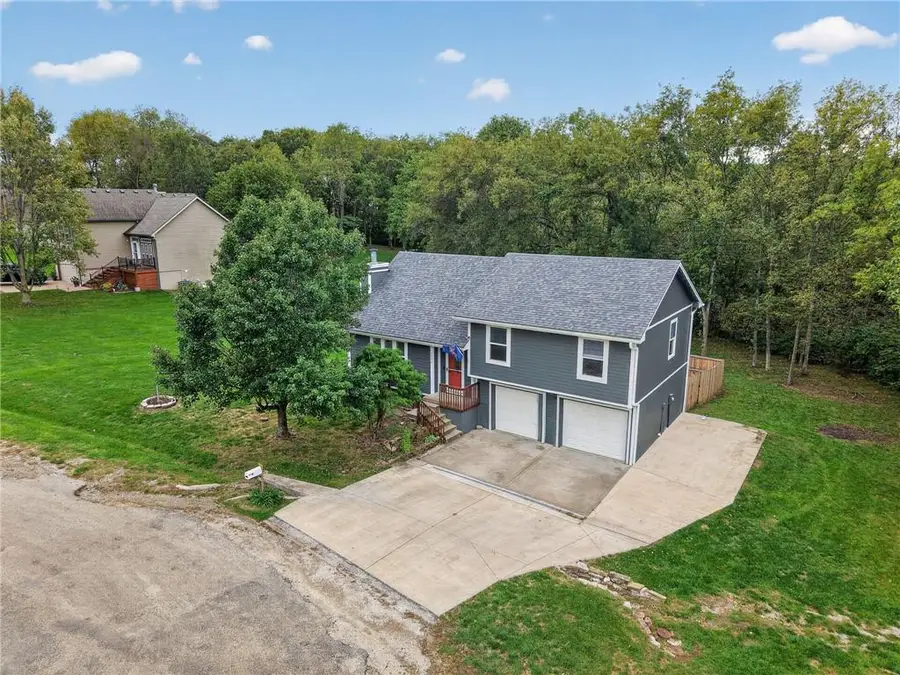 5874 SW Walnut Cove, Trimble, MO 64492 - #3