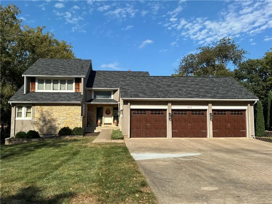 410 W 123rd Terrace, Kansas City, MO 64145 - #2