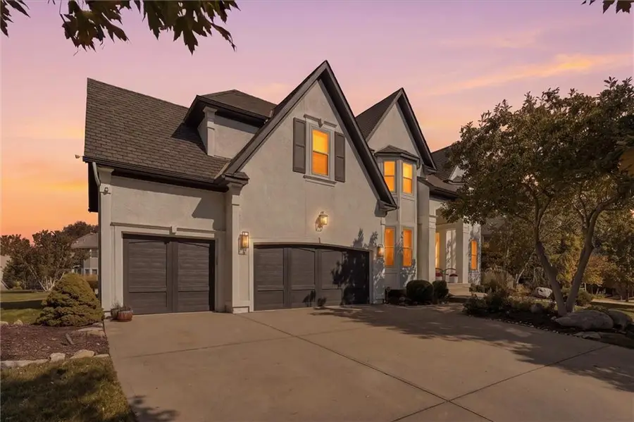 5712 W 146th Street, Overland Park, KS 66223 - #2