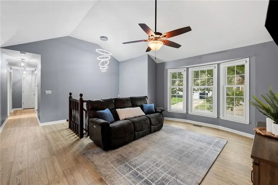 106 S Chambery Drive, Olathe, KS 66061 - #3