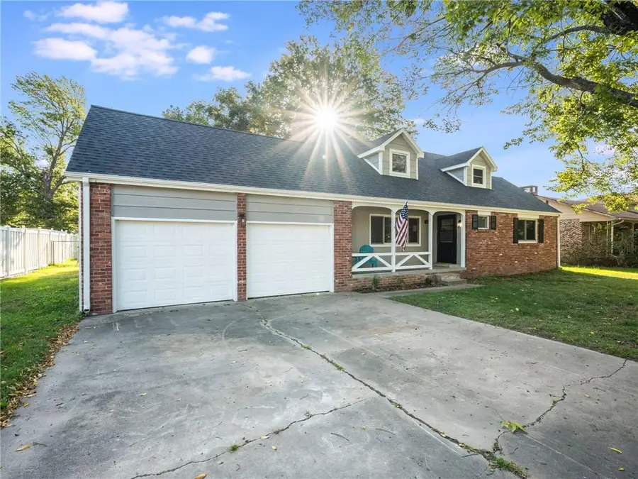411 Tyler Boulevard, Coffeyville, KS 67337 - #2