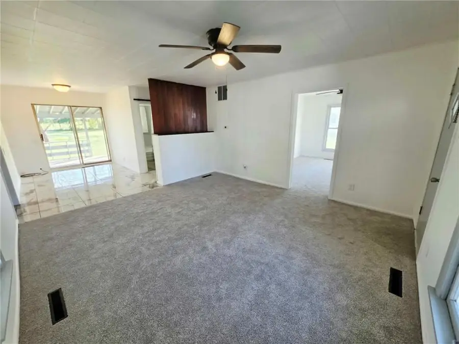 406 W 23rd Street, Fort Scott, KS 66701 - #3