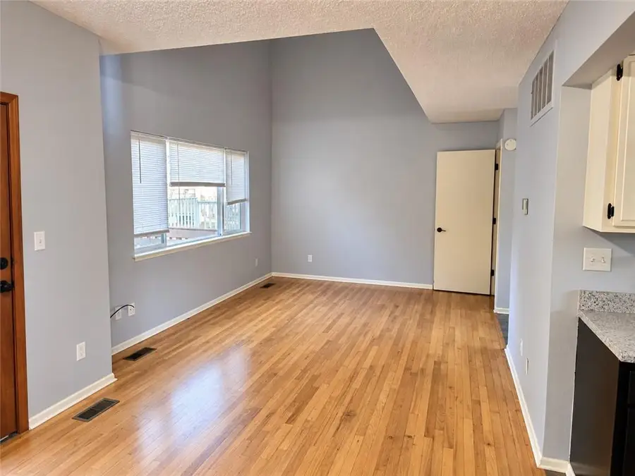 255 N Michigan Street #4, Lawrence, KS 66044 - #3