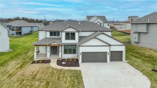 6034 Arapahoe Street, Shawnee, KS 66226