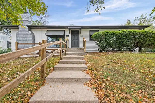 3329 S Claremont Avenue, Independence, MO 64052