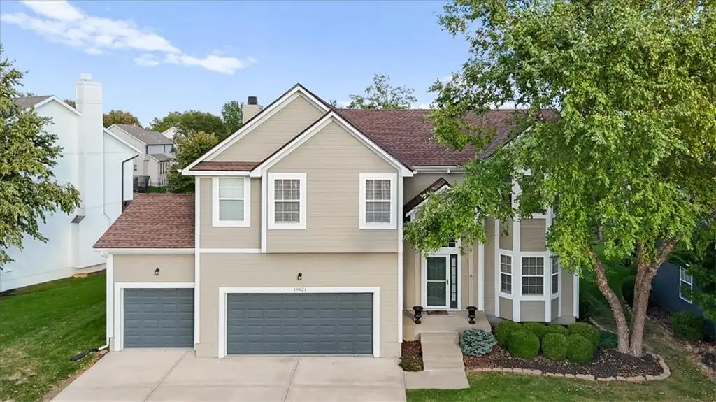 19821 W 96th Terrace, Lenexa, KS 66220 - #1