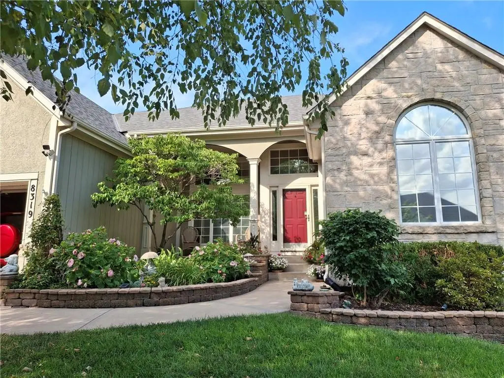 8319 Laurelwood Street, Lenexa, KS 66219 - #1