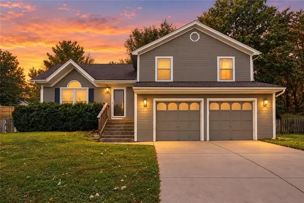 7606 NW 73rd Court, Kansas City, MO 64152