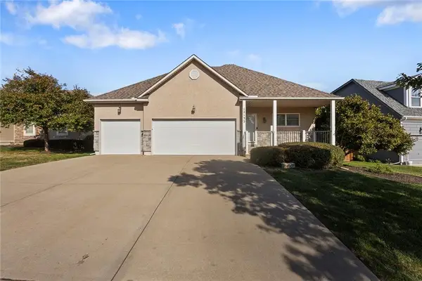 12133 S Valley Road, Olathe, KS 66061