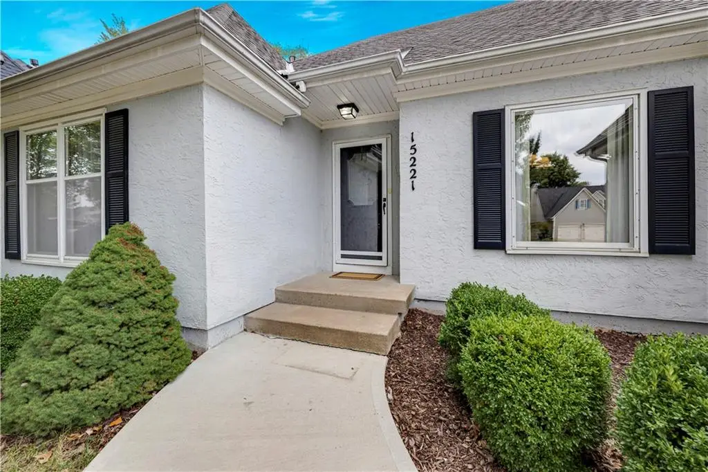 15221 W 84th Terrace, Lenexa, KS 66219 - #1