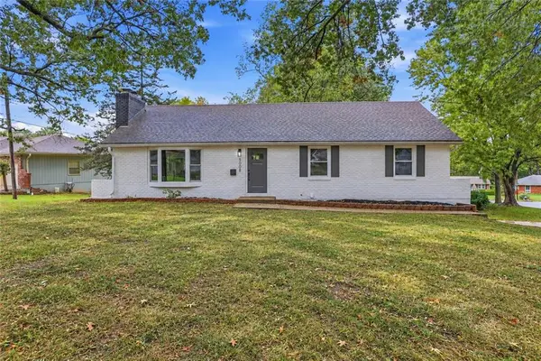 5008 Spring Street, Kansas City, MO 64133
