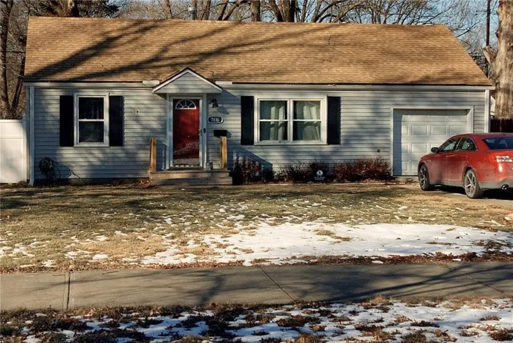 7616 Santa Fe Drive, Overland Park, KS 66204 - #1