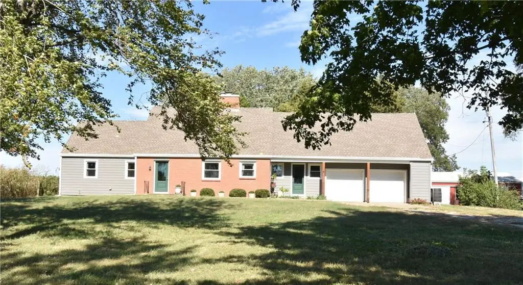 9700 W 319th Street, Louisburg, KS 66053 - #1