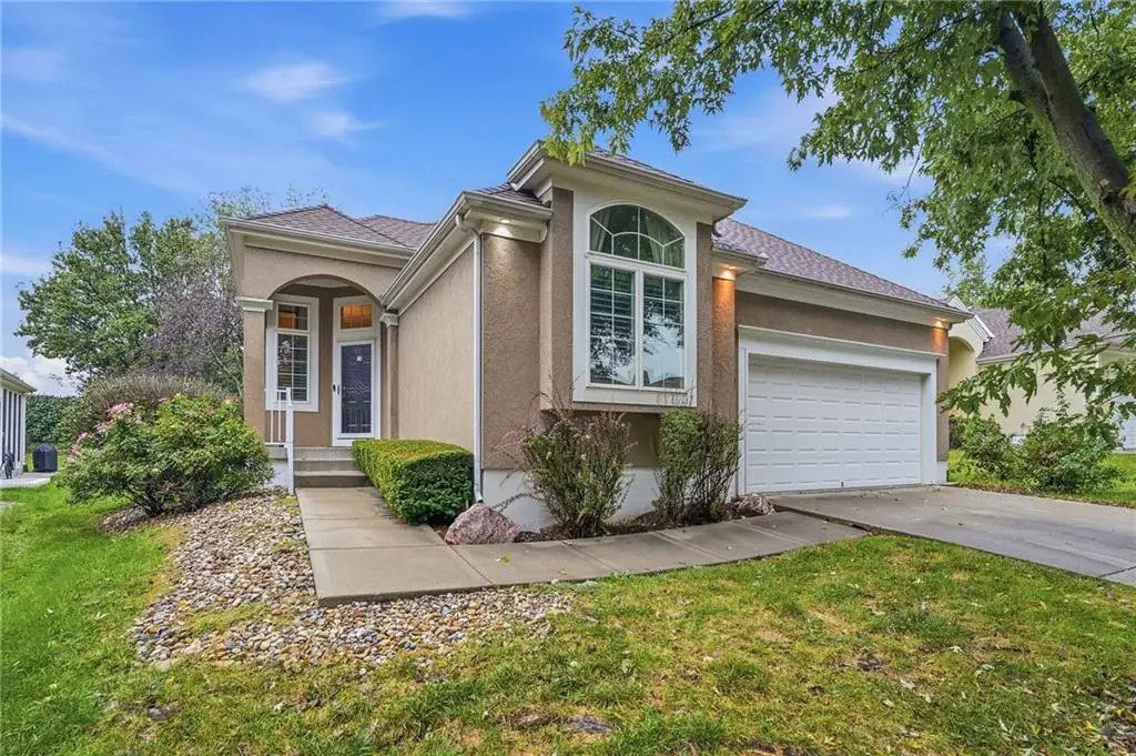 13408 Summit Court, Kansas City, MO 64145 - #1