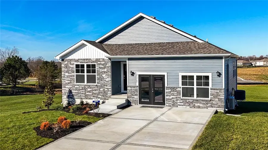 709 N 86th Terrace, Kansas City, KS 66112 - #2