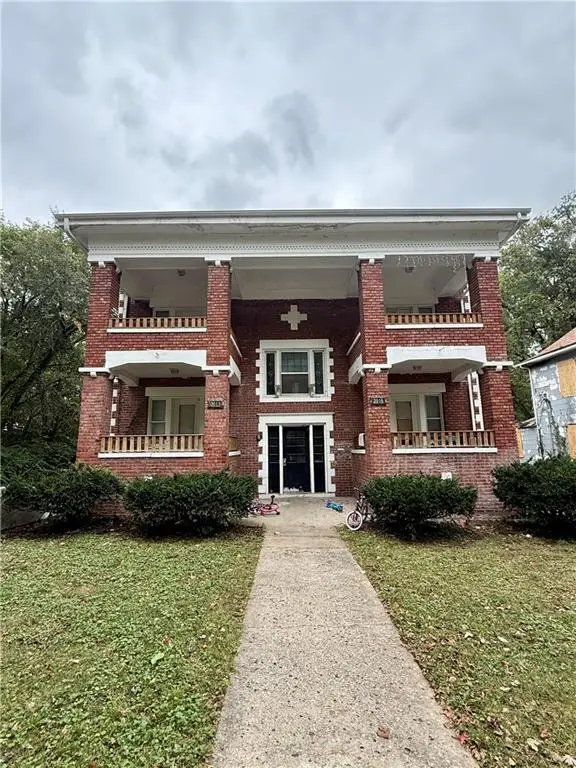 3016 Olive Street, Kansas City, MO 64109