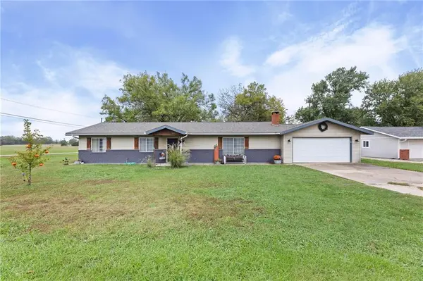 314 Mcatee Road, Iola, KS 66749