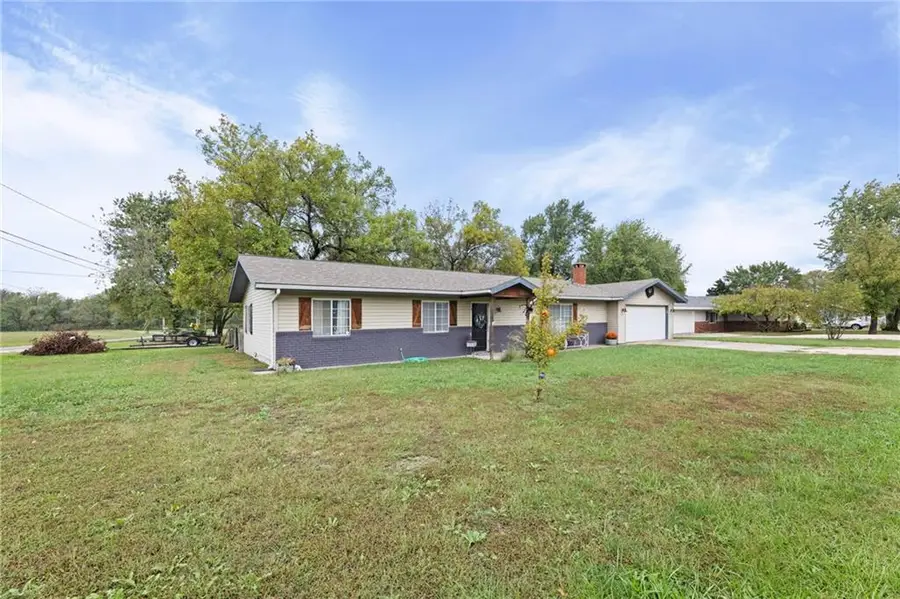314 Mcatee Road, Iola, KS 66749 - #3
