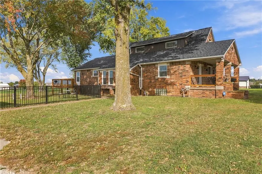 981 S 9th Street, Odessa, MO 64076 - #2