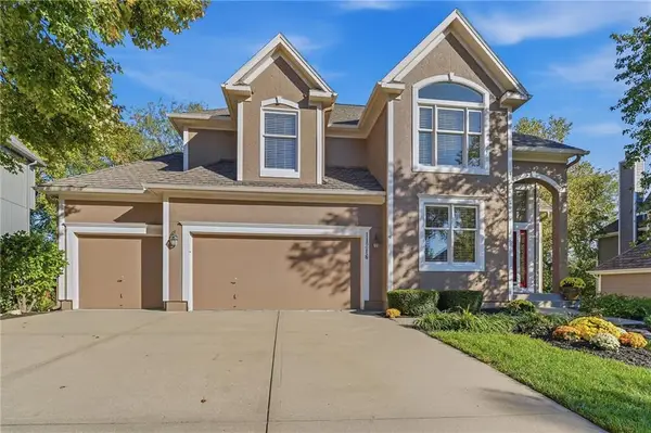 11216 W 140th Place, Overland Park, KS 66221