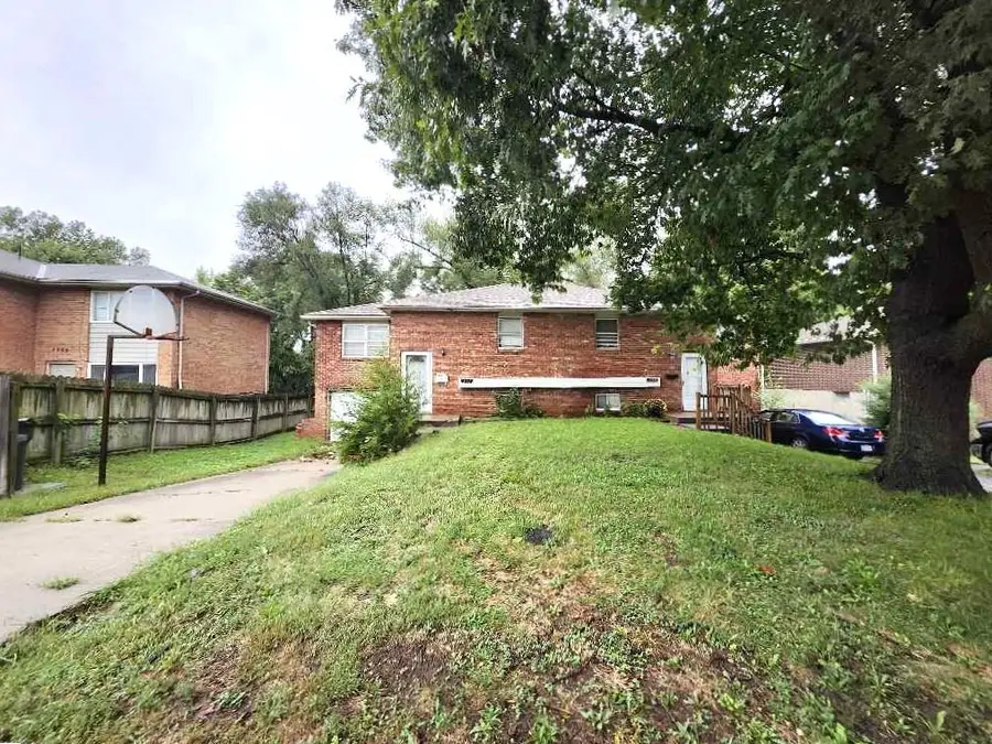 4934 Dixie Avenue, Kansas City, KS 66106 - #2