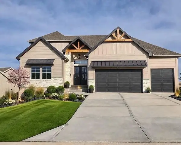 11446 S Barker Street, Olathe, KS 66061