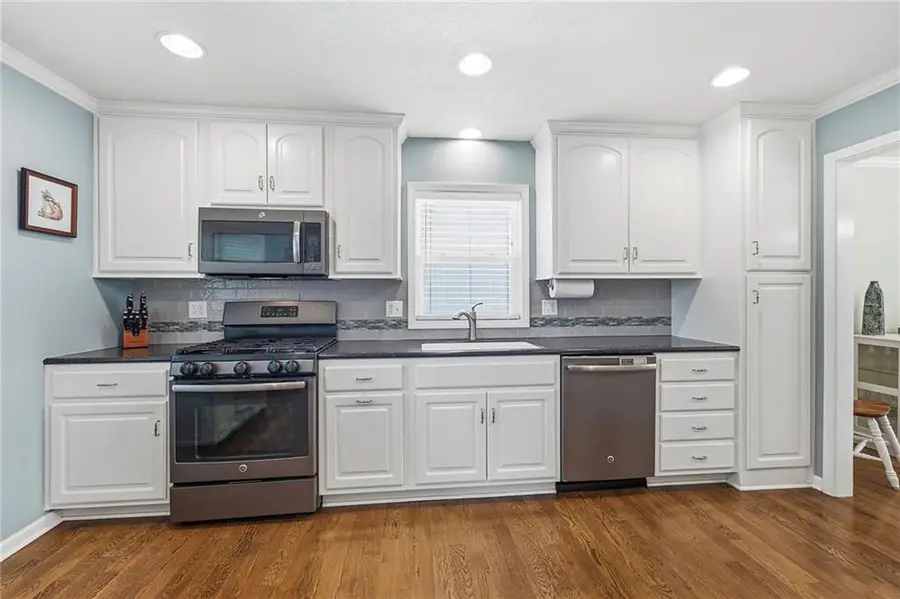 800 SW Savannah Drive, Lees Summit, MO 64081 - #3
