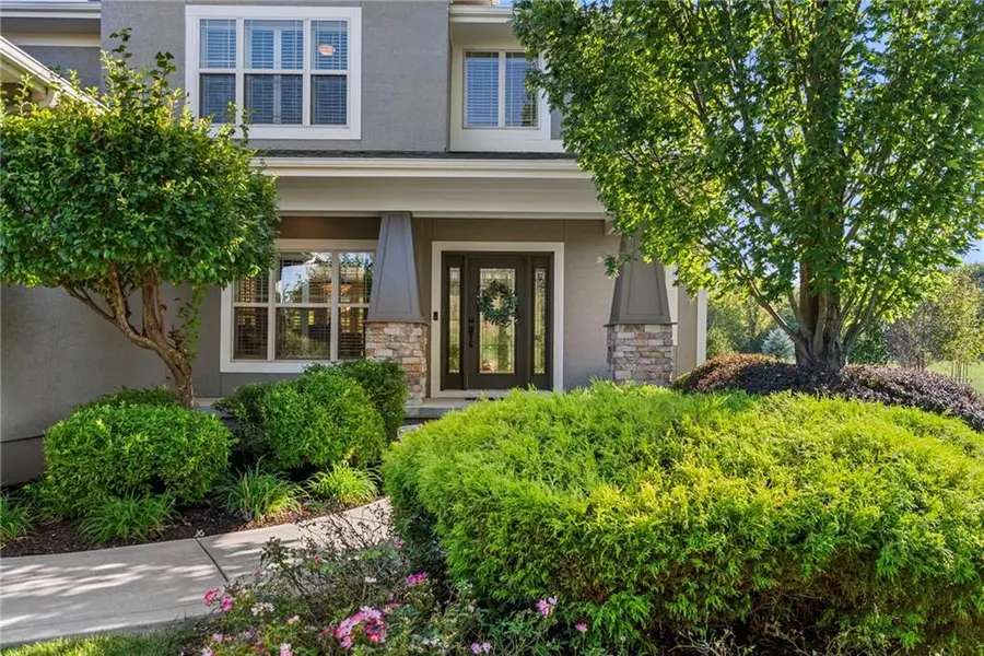 11609 W 154th Street, Overland Park, KS 66221 - #2