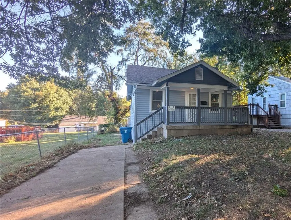 439 E Aberdeen Street, Independence, MO 64055 - #1