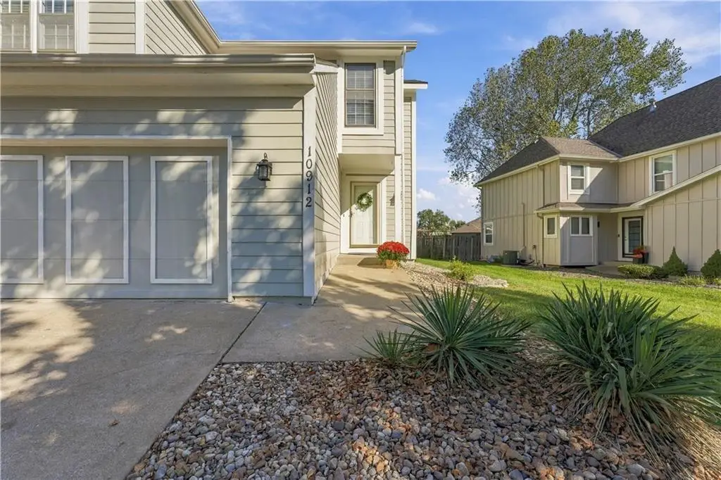 10912 W 115th Terrace, Overland Park, KS 66210 - #1