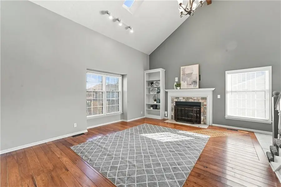 10912 W 115th Terrace, Overland Park, KS 66210 - #3