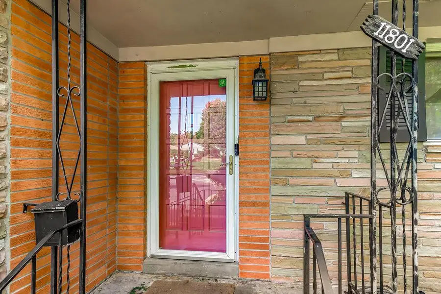 11801 E 45th Terrace, Kansas City, MO 64133 - #2