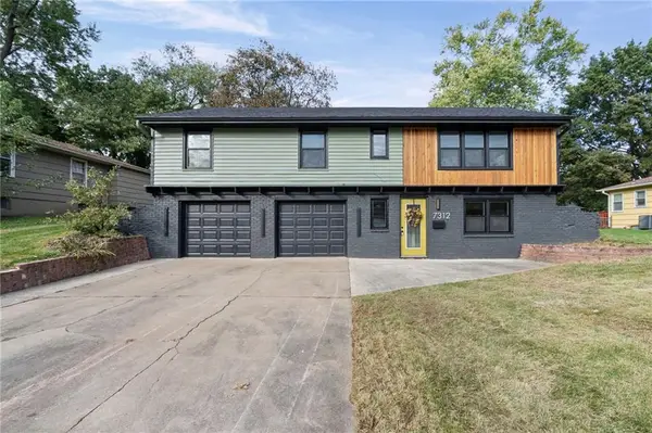 7312 Hedges Avenue, Raytown, MO 64133