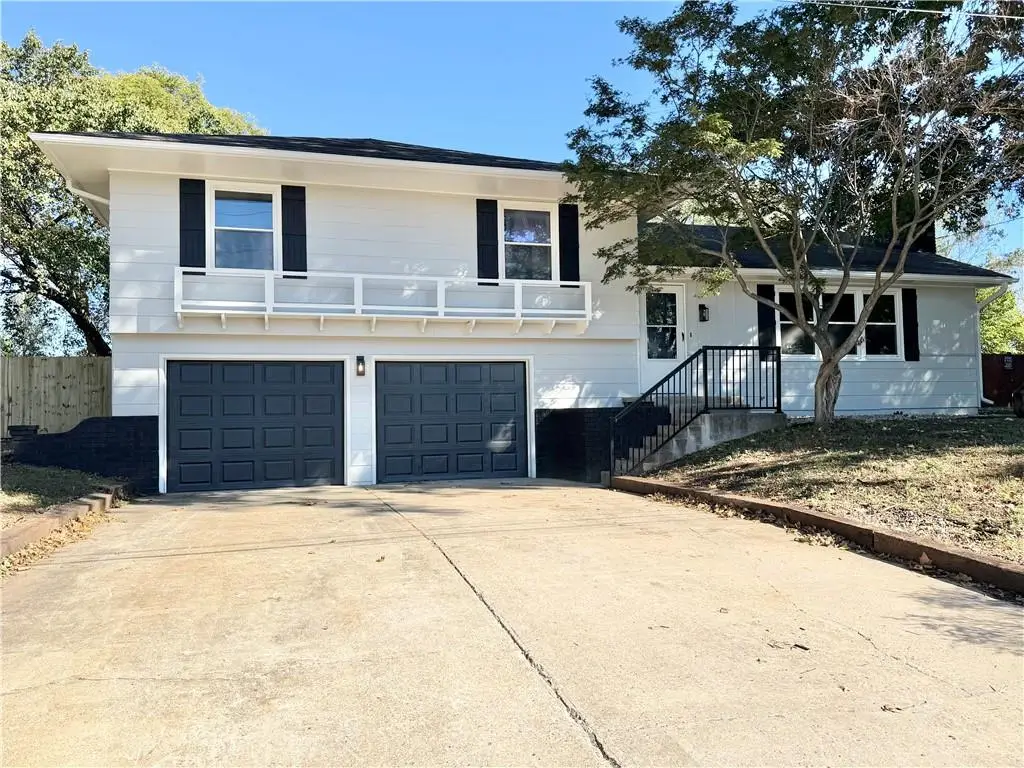 805 Pike Street, Butler, MO 64730 - #1