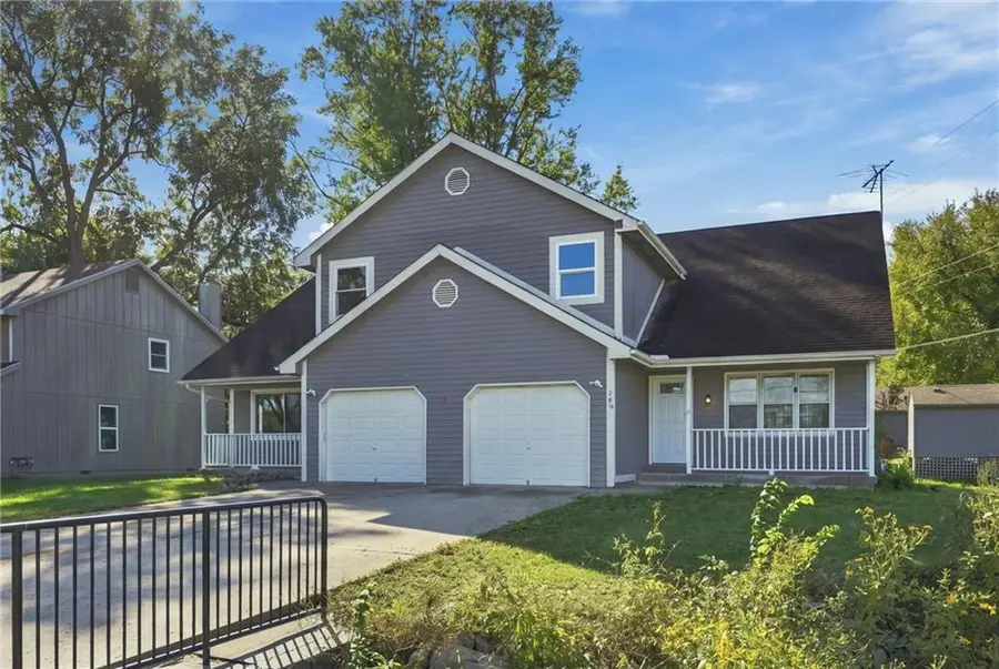 307B E Main Street, Smithville, MO 64089 - #2