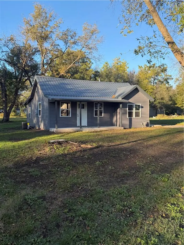 357 W Walnut Street, Prescott, KS 66767 - #3