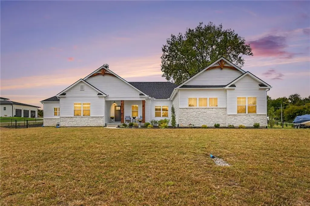 19920 NE F Highway, Smithville, MO 64089 - #1