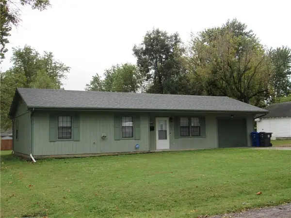 1208 E 19th Street, Sedalia, MO 65301