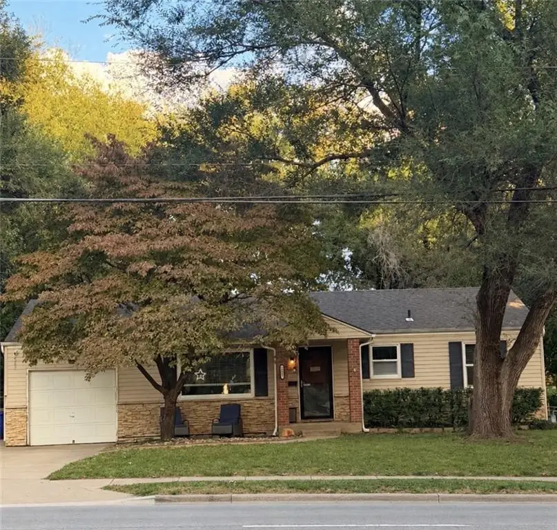 7027 Quivira Road, Shawnee, KS 66216 - #1