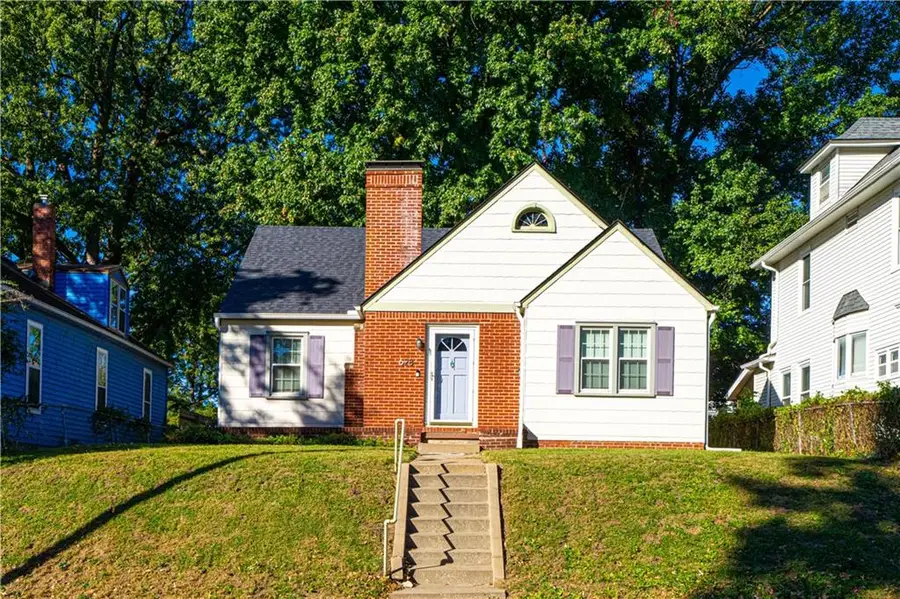 628 N 24th Street, Saint Joseph, MO 64506 - #3