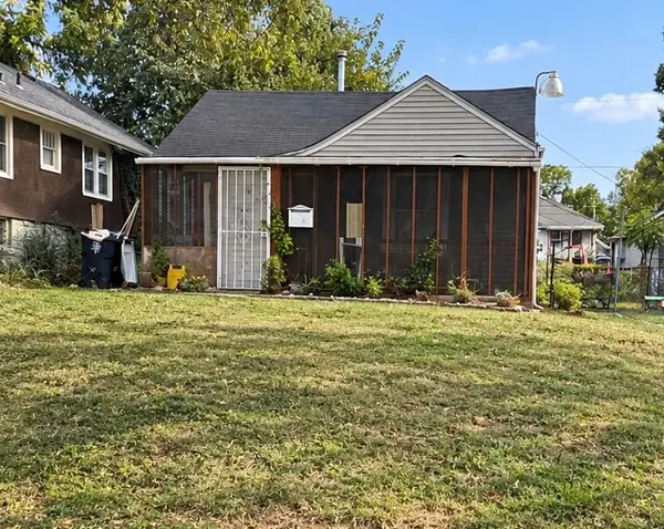 3118 Spruce Avenue, Kansas City, MO 64128